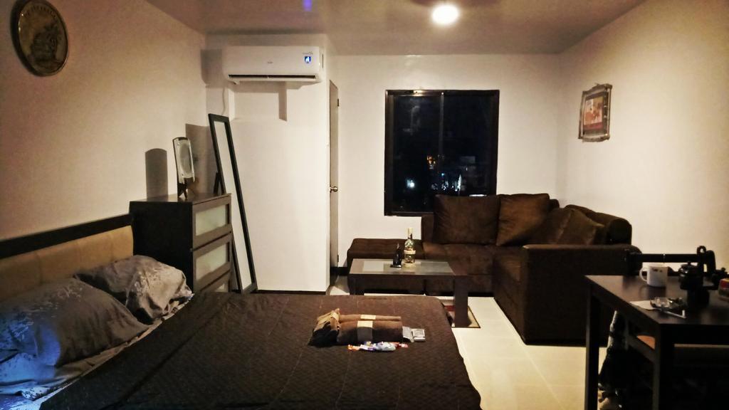 Darvy Suite Muntinlupa City Екстериор снимка