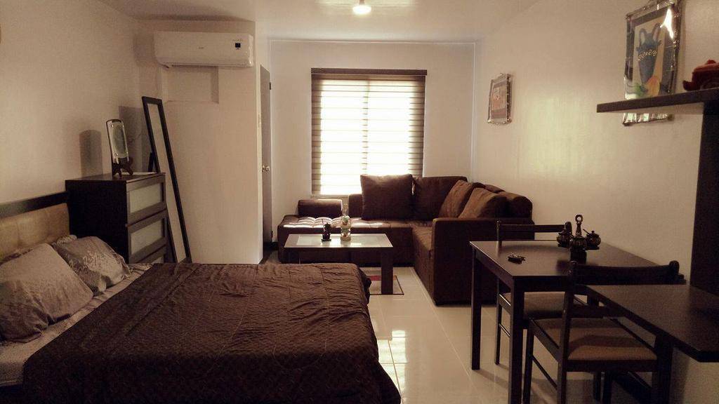 Darvy Suite Muntinlupa City Екстериор снимка